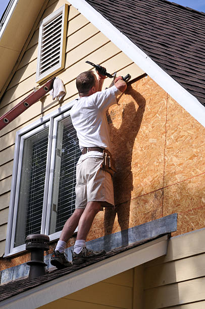 Best Siding Removal and Disposal  in Covington, WA